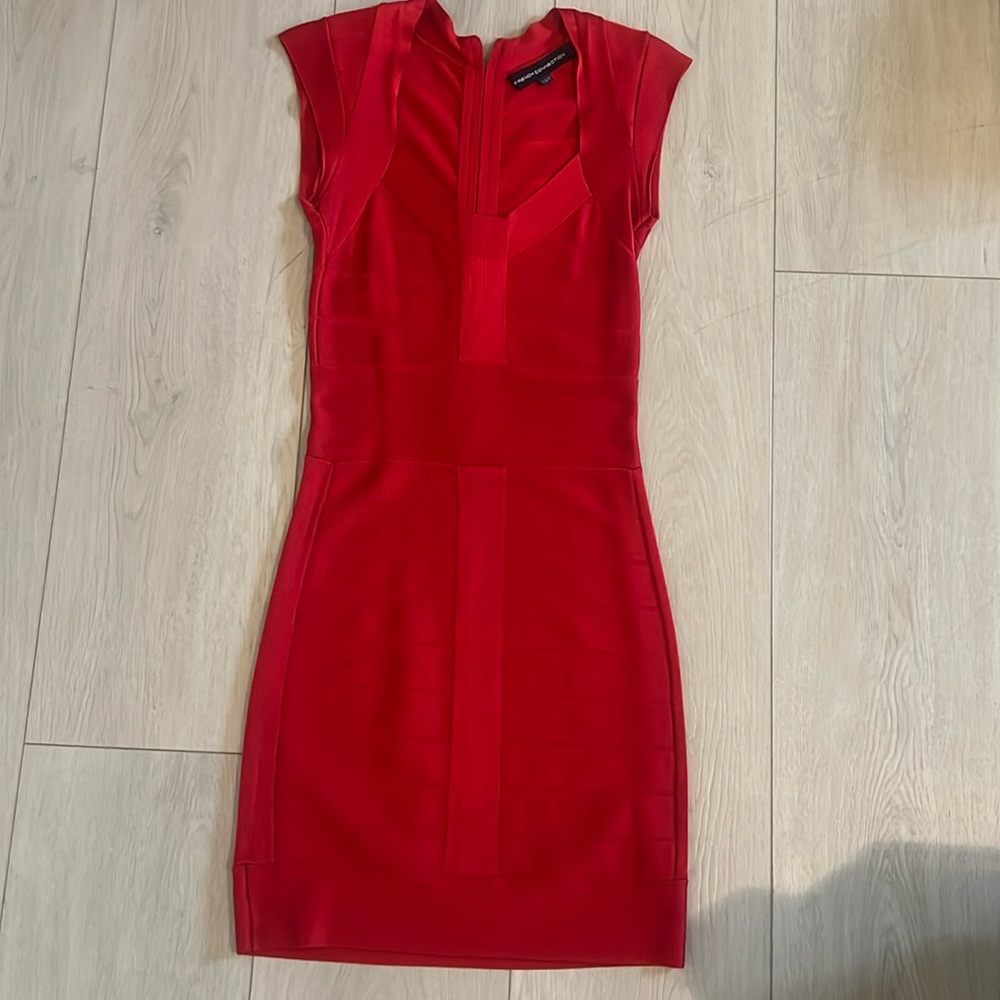 French Connection Red fitted bodycon mini cocktail dress